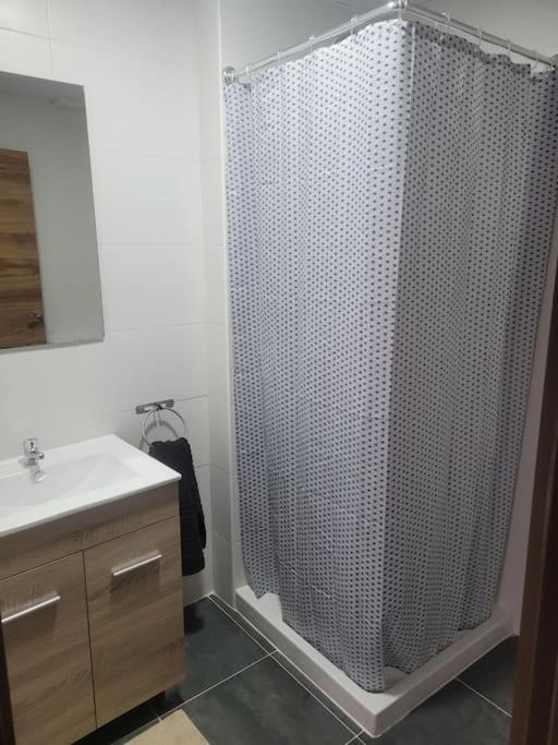 Apartamento Kuko Con Wifi Al Lado Metro Бильбао Экстерьер фото